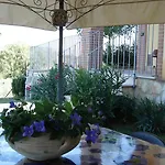 Casa La Pineta * 피이브스퀄라