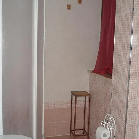 Casa La Pineta Tatil Evi Pievescola